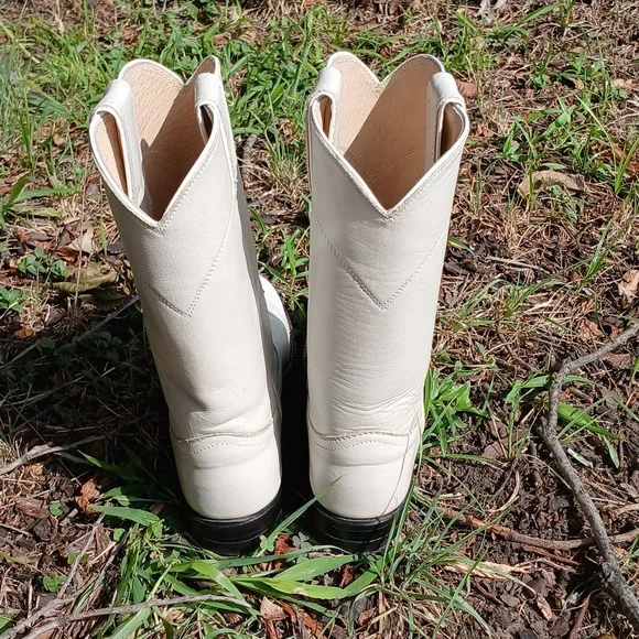 Justin Boots White Heeled Women's Boots - Picture 2 of 14